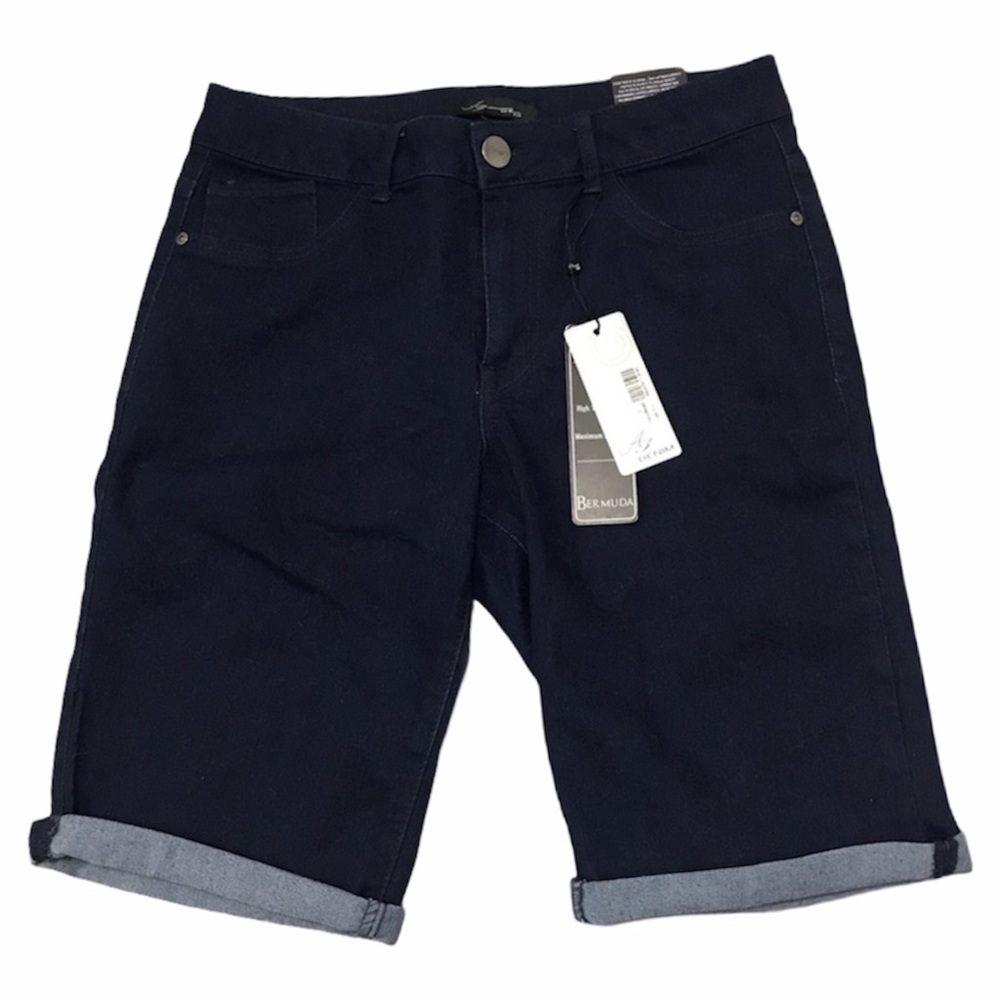 NWT A3 Design Bermuda Jean  Shorts